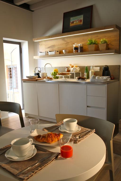 32 Bnb Camerecaffe Pavia Bagian luar foto