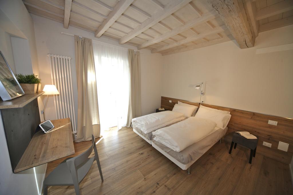 32 Bnb Camerecaffe Pavia Bagian luar foto