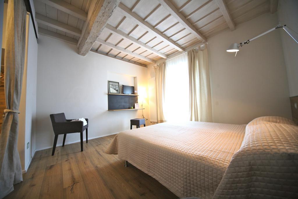 32 Bnb Camerecaffe Pavia Ruang foto