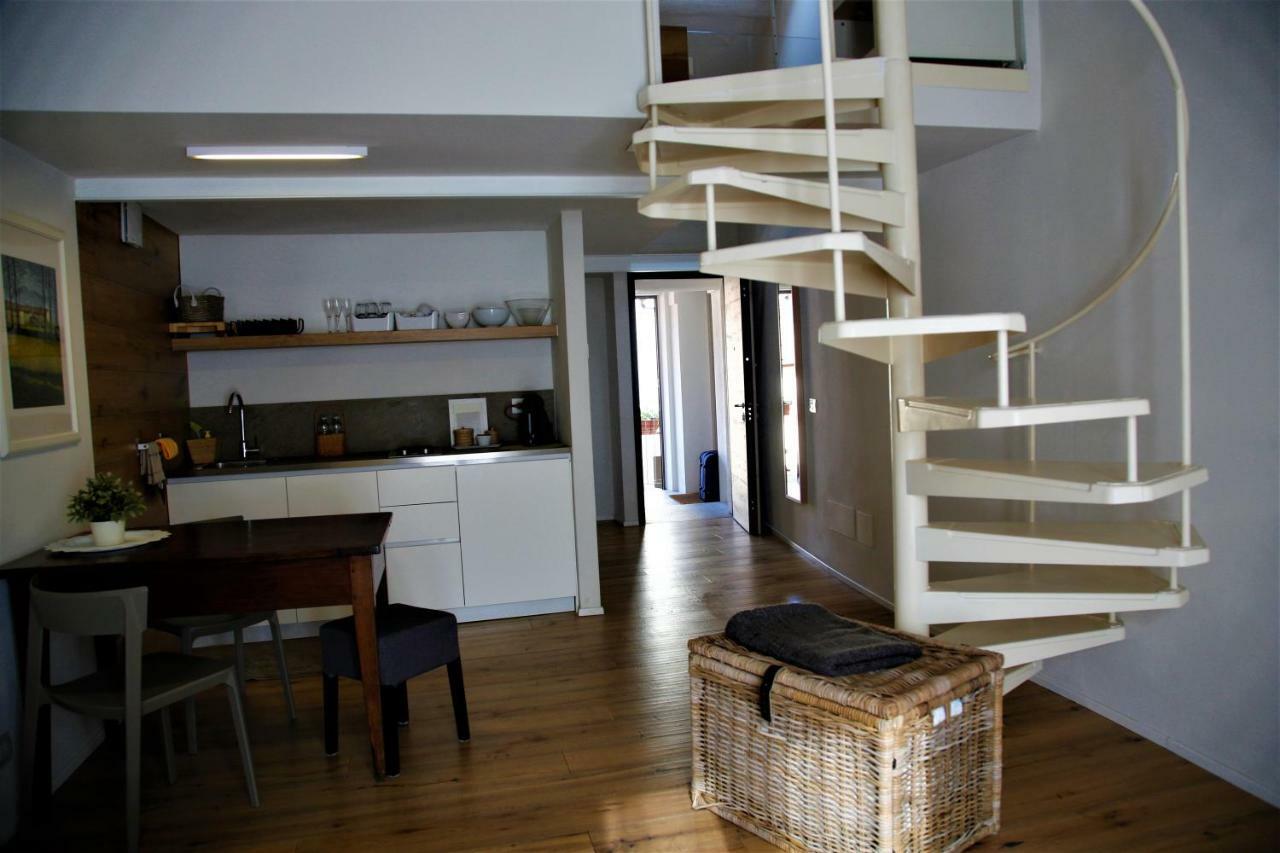 32 Bnb Camerecaffe Pavia Bagian luar foto